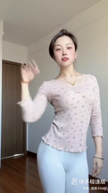 身材很棒的小姐姐跳舞