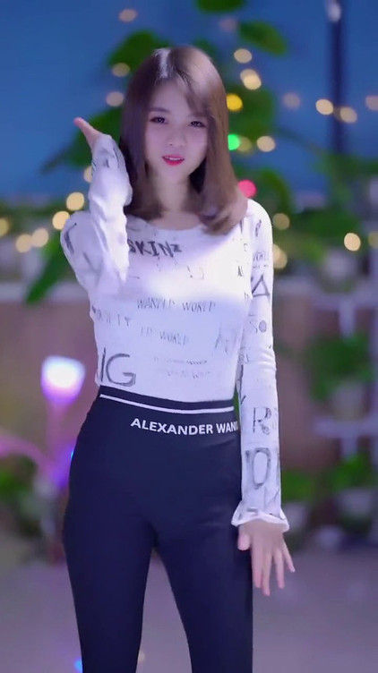 小美女跳舞系列1499