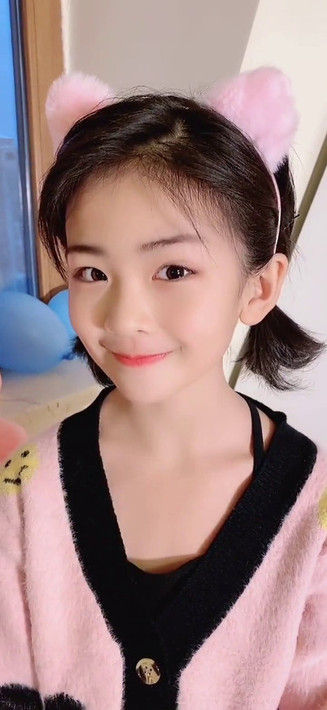 小美女跳舞系列6744