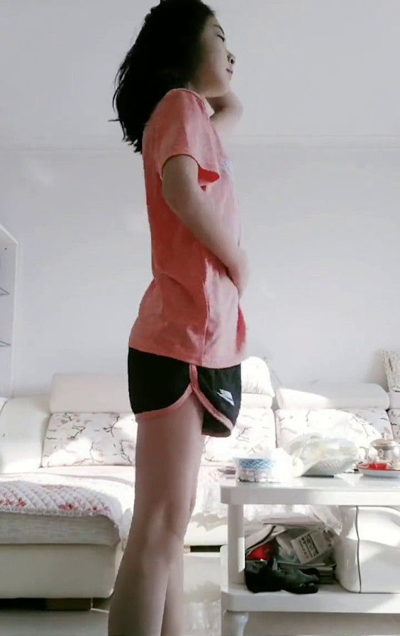 小美女跳舞系列6910